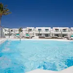 فندق Aqua 4*