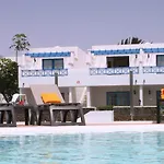 Aqua 4*