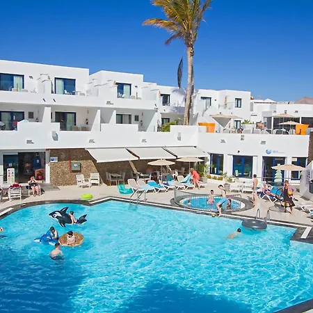 Ξενοδοχείο Aqua 4*
