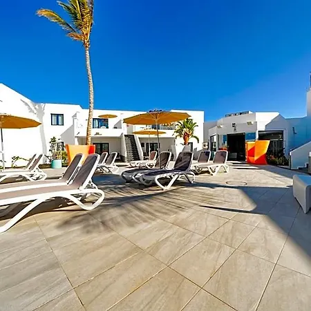 Aqua Hotel