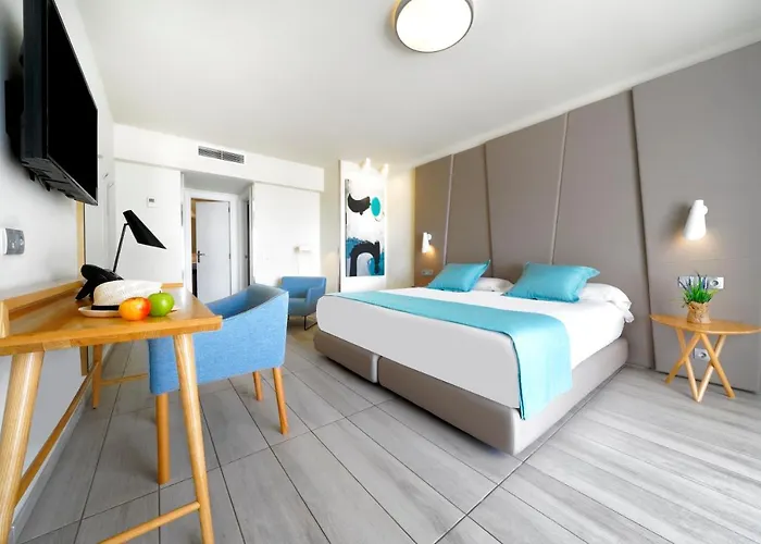 Aqua Szálloda Puerto del Carmen