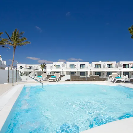 Otel Aqua 4*
